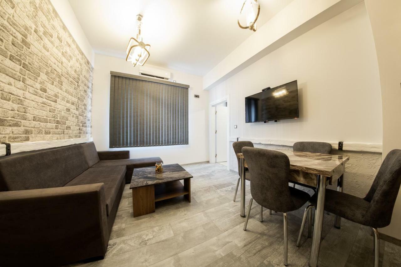 Sofia Downtown Life Apartment Exteriör bild